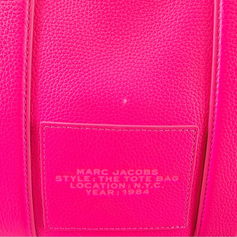 Marc Jacobs Hot Pink Leather Medium Tote Bag - Picture 8 of 8